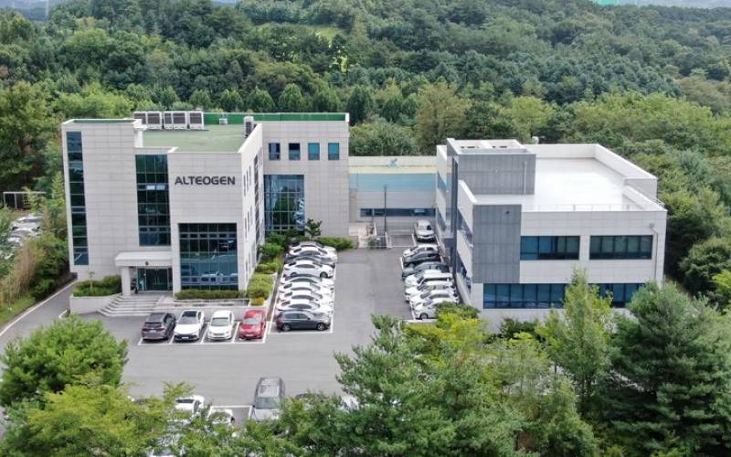 알테오젠, 4.4조 라이선스 계약 '잭팟'...조단위 기술수출 '봇물' - 뉴스 썸네일 이미지
