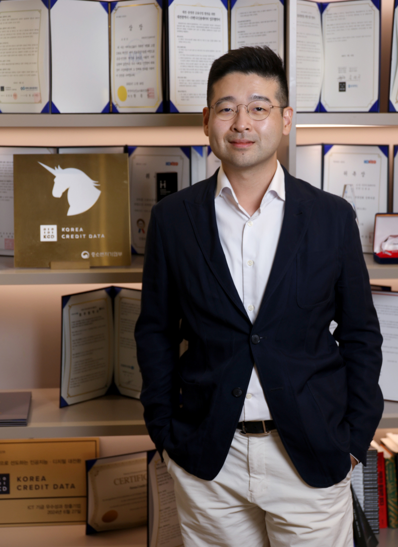 "제4인뱅 도전 지속...금융생태계서 소상공인 모세혈관 될 것" [이코노... - 뉴스 썸네일 이미지