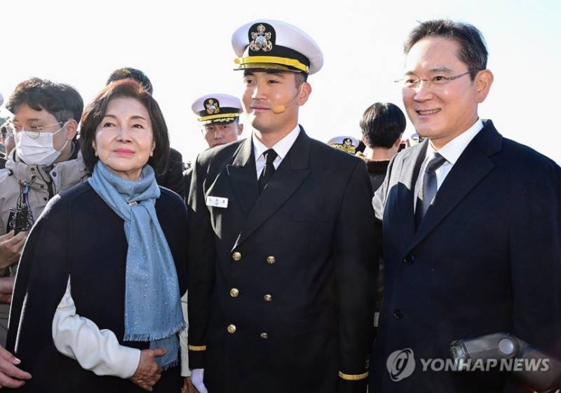 미군 수뇌부 옆 어깨 나란히 한 이재용 장남 이지호 소위의 반듯한 근황