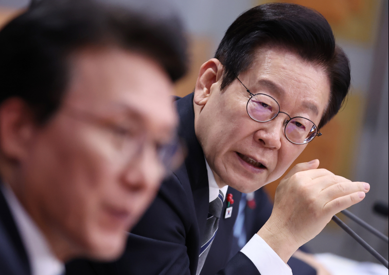 이재명 대통령 1년, '국민' 키워드 785차례 사