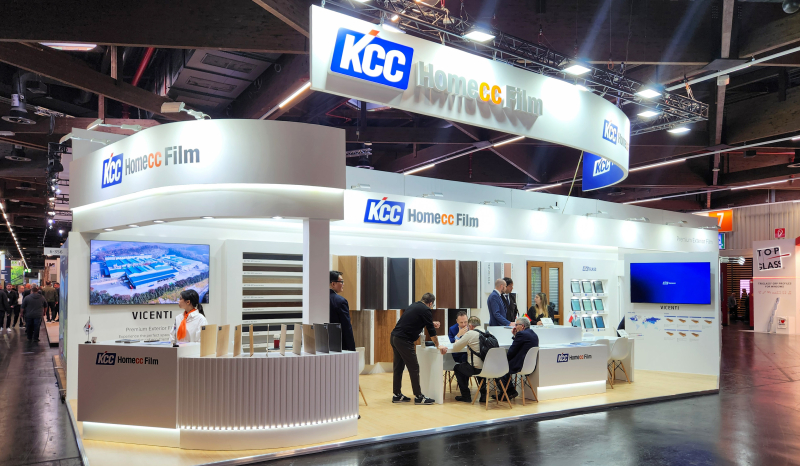 KCC글라스 홈씨씨, 독일 건자재 전시회 '펜스터바우 프론탈레 2026' 참가... - 뉴스 썸네일 이미지