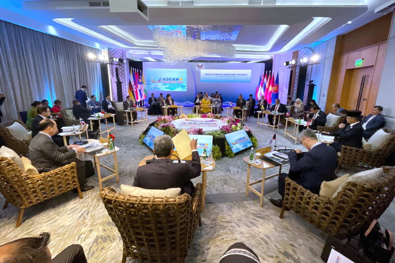 이란 전쟁 이후...아세안, 글로벌 제조 심장으로 부상 [동남아시아 투자... - 뉴스 썸네일 이미지