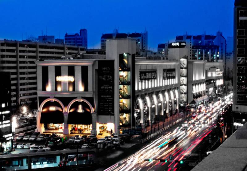 E-Land Retail Achieves First Quarterly Profit Since COVID-19
