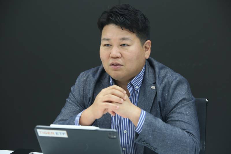 "월 두 번 배당으로 제2의 월급...ETF도 현금흐름 설계해야" [이코노 인... - 뉴스 썸네일 이미지