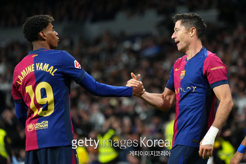 El Clasico Controversy: Mbappe’s Offside Call Sparks Debate as Barcelona Dominates 4-0